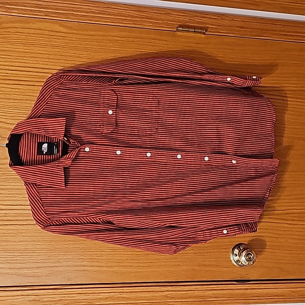 Women North Face button down shirt